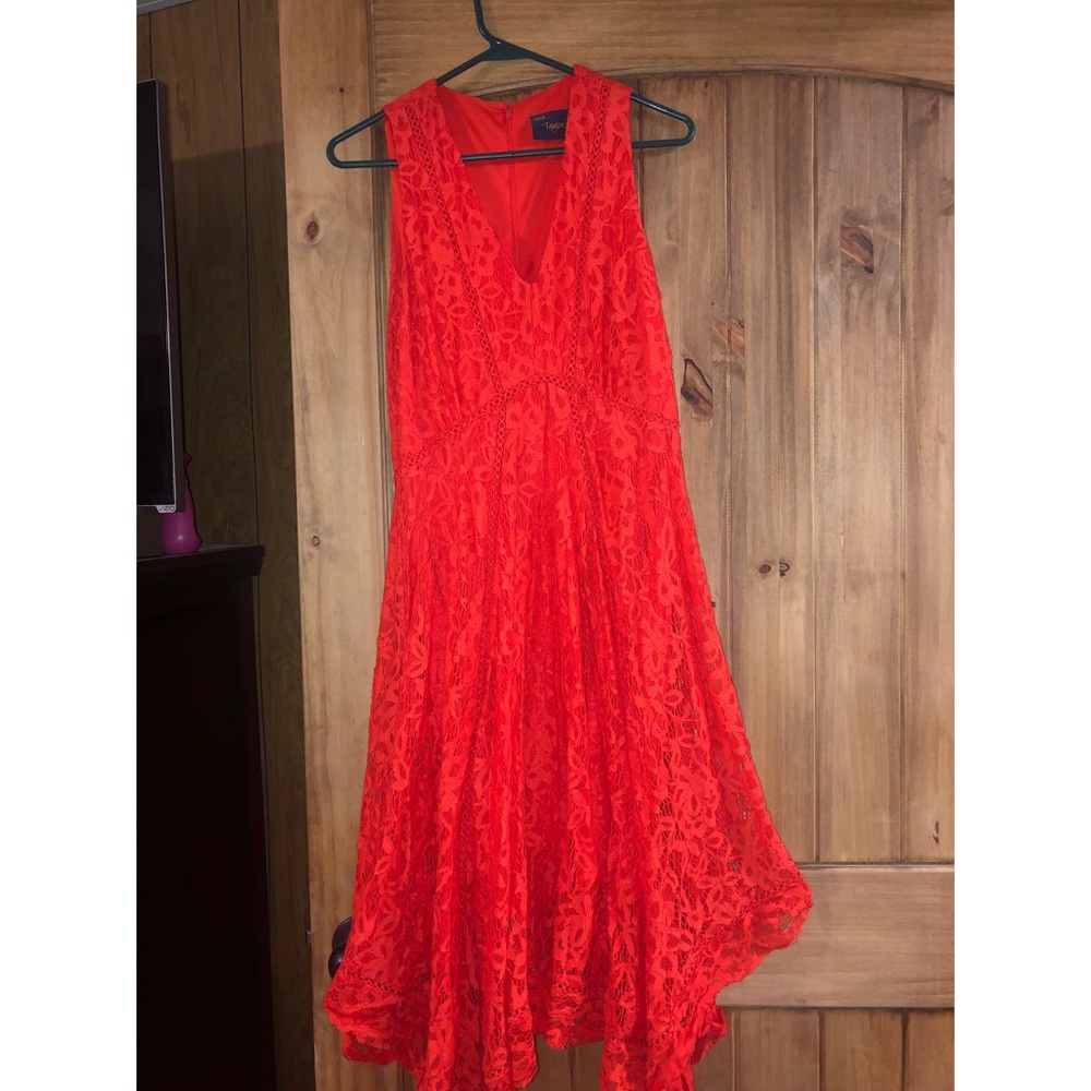 A just Taylor dress